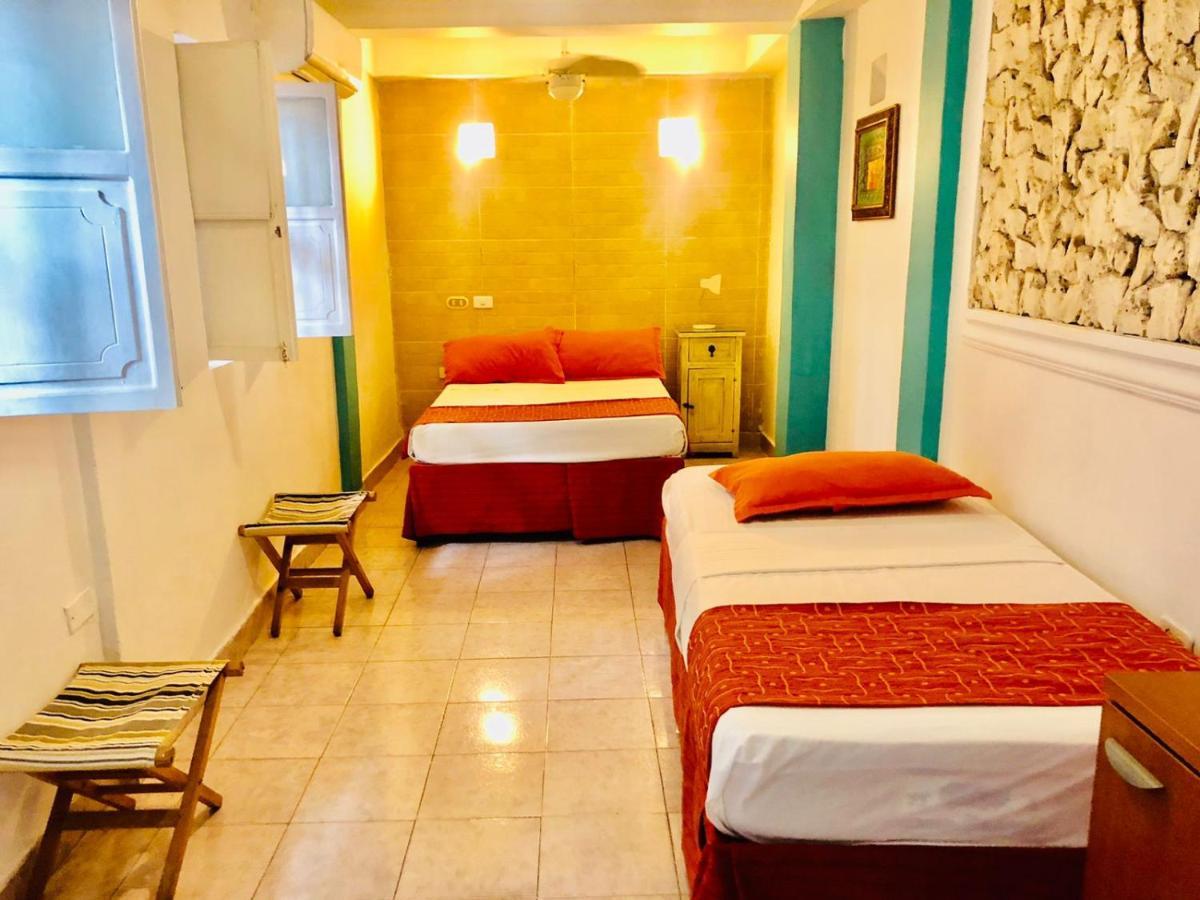 Antigua Calle Almudena Hotel Cartagena Bagian luar foto